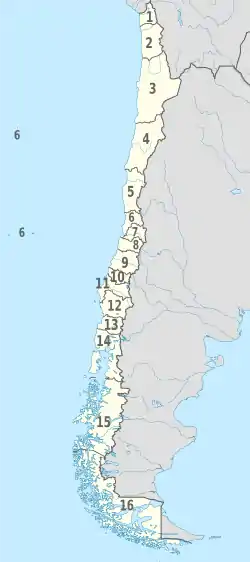 Chile, administrative divisions - Nmbrs - monochrome.svg
