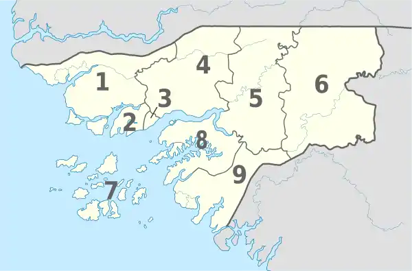Guinea-Bissau, administrative divisions - Nmbrs - monochrome.svg
