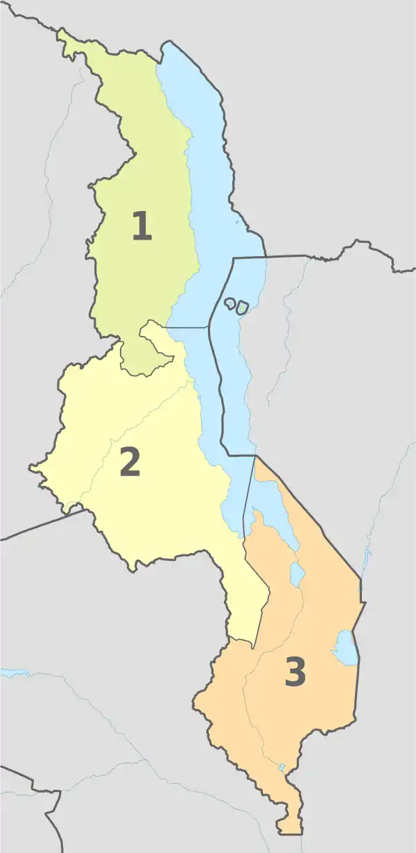 Malawi, administrative divisions - Nmbrs - colored.svg